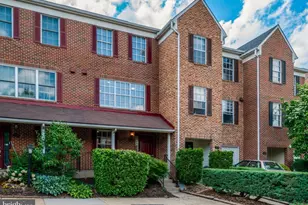 2122 Hutchison Grove Ct, Falls Church, VA 22043 - Photo 1