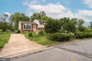 4809 Eaton Pl, Alexandria, VA 22310 - Photo 3