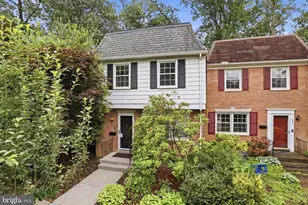 1565 Brookshire Ct, Reston, VA 20190 - Photo 1