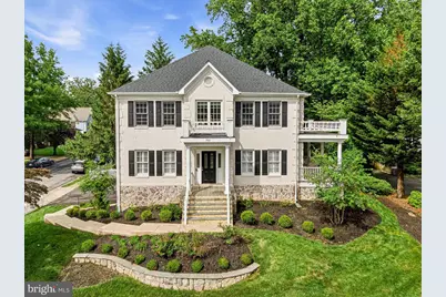 700 Park Street SE, Vienna, VA 22180 - Photo 1