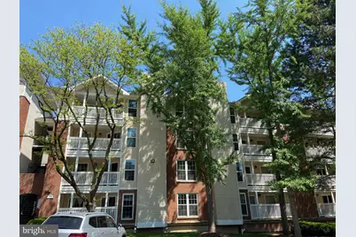 1524 Lincoln Way #209, McLean, VA 22102 - Photo 1