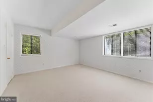 8000 Seven Hills Ct, Clifton, VA 20124 - Photo 47