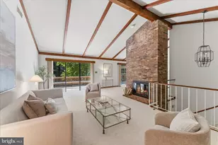 8000 Seven Hills Ct, Clifton, VA 20124 - Photo 15