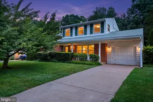 8319 W Boulevard Dr, Alexandria, VA 22308 - Photo 1