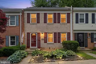 5446 Lighthouse Ln, Burke, VA 22015 - Photo 1