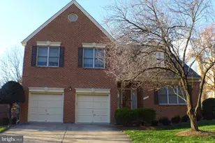 10008 Manor Pl, Fairfax, VA 22032 - Photo 1
