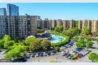 8380 Greensboro Drive #1017, McLean, VA 22102 - Photo 1