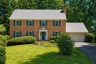 7619 Huntmaster Ln, McLean, VA 22102 - Photo 1