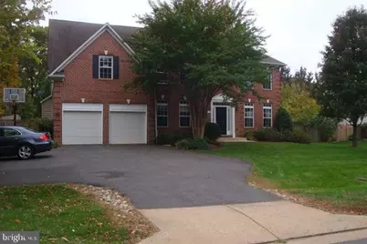 8215 Electric Avenue, Vienna, VA 22182 - Photo 1