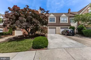 6308 Chaucer View Cir, Alexandria, VA 22304 - Photo 1