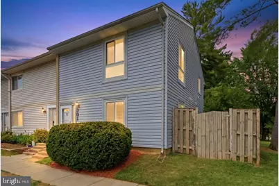 301 Reneau Way, Herndon, VA 20170 - Photo 1