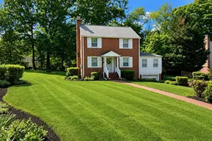 4004 Lee Pl, Annandale, VA 22003 - Photo 1