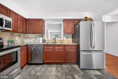 4867 Carriagepark Road, Fairfax, VA 22032 - Photo 29