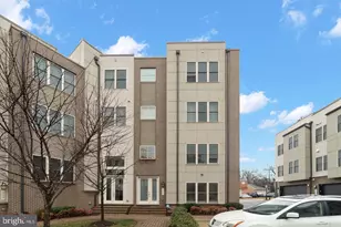 113 Dyer Ct, Herndon, VA 20170 - Photo 1
