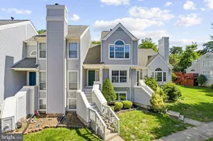 6182 Stonepath Cir, Centreville, VA 20120 - Photo 1