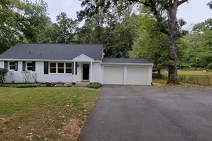 8325 Westchester Dr, Vienna, VA 22182 - Photo 1