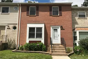 3064 Winter Pine Ct, Fairfax, VA 22031 - Photo 1