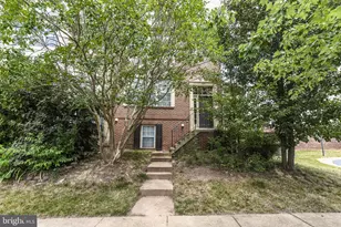 13100 Watchwood Ln, Fairfax, VA 22033 - Photo 1