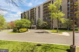 3100 S Manchester St, Falls Church, VA 22044 - Photo 1