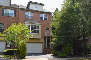 8819 Blue Royale Ln, Fairfax, VA 22031 - Photo 1