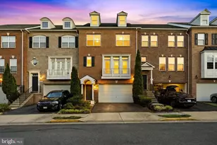 12147 Monteith Ln, Fairfax, VA 22030 - Photo 1