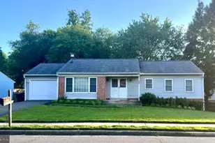 7907 Colorado Springs Dr, Springfield, VA 22153 - Photo 1