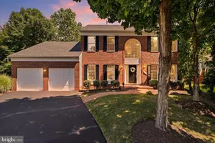 3801 Wheatgrain Ln, Fairfax, VA 22033 - Photo 1