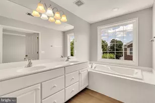 2513 Bronze Stone Pl, Herndon, VA 20171 - Photo 33