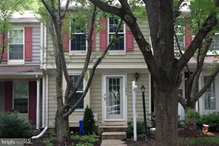 11906 Fieldthorn Ct, Reston, VA 20194 - Photo 1