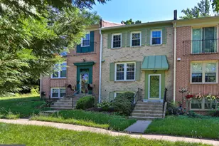 2402 Windbreak Dr, Alexandria, VA 22306 - Photo 1
