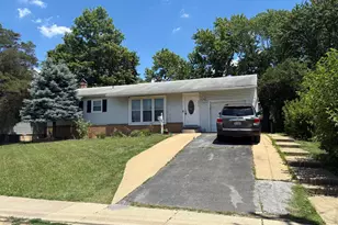 6113 Pioneer Dr, Springfield, VA 22150 - Photo 1