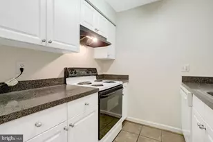 8639 Beekman Pl, Alexandria, VA 22309 - Photo 5