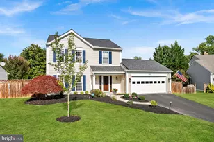 1323 Stourhead Ct, Herndon, VA 20170 - Photo 1