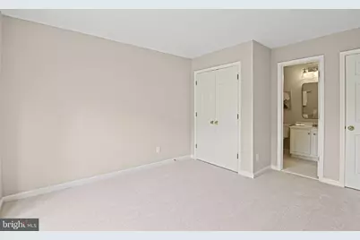 4103 Oak Village Landing, Fairfax, VA 22033 - Photo 33