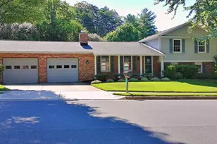 8097 Winding Way Ct, Springfield, VA 22153 - Photo 1