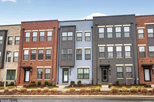 13010 Hattontown Square, Herndon, VA 20171 - Photo 1