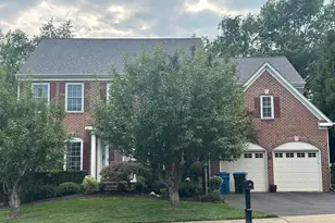 2944 Edgelea Rd, Vienna, VA 22181 - Photo 1