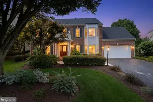 12916 Hedgetop Dr, Herndon, VA 20171 - Photo 1