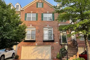 2403 Cypress Green Ln, Herndon, VA 20171 - Photo 1