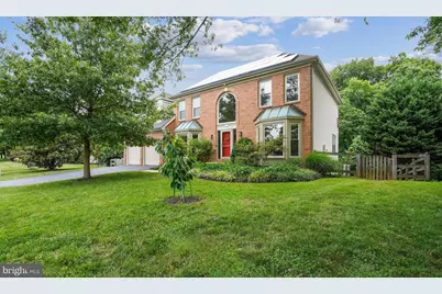 676 Old Hunt Way, Herndon, VA 20170 - Photo 1