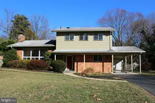 1049 Balls Hill Rd, McLean, VA 22101 - Photo 1