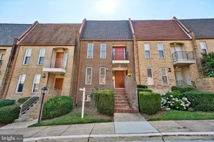 1733 Cy Ct, Vienna, VA 22182 - Photo 1