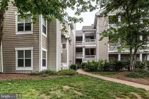 14322 Climbing Rose, Centreville, VA 20121 - Photo 1