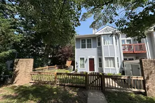6001 Rabbit Hill Ct, Centreville, VA 20121 - Photo 1