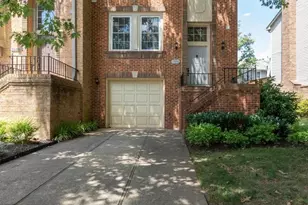 3956 Valley Ridge Dr, Fairfax, VA 22033 - Photo 1