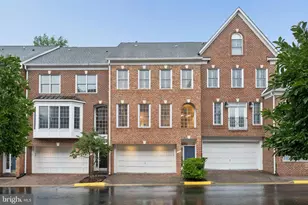 1313 McLean Crest Ct, McLean, VA 22101 - Photo 1