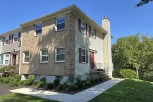 5335 Lake Cove Ct, Alexandria, VA 22315 - Photo 1