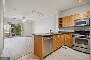 12949 Centre Park Cir, Herndon, VA 20171 - Photo 1