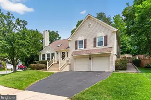 7801 Cherry Orchard Ct, Springfield, VA 22153 - Photo 1