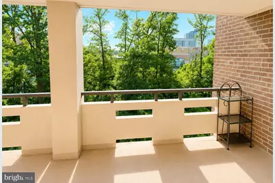 1808 Old Meadow Road #1005, McLean, VA 22102 - Photo 1